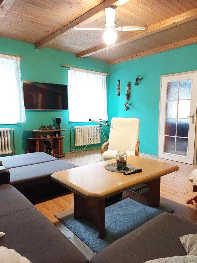 Prazdninovy Byt Arin Appartement Jáchymov Buitenkant foto